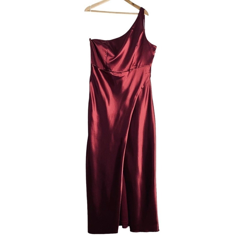 Lulus Alluring Arrival Red Satin One Shoulder Maxi Dress Womens 1X NWT $109 - Picture 7 of 16